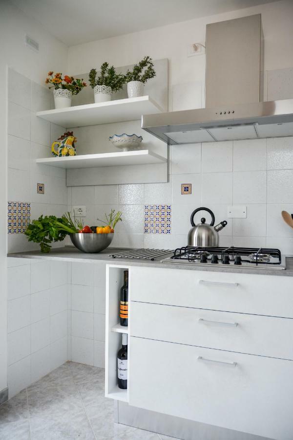 Apartmán Casa Pomelia Castellammare del Golfo Exteriér fotografie